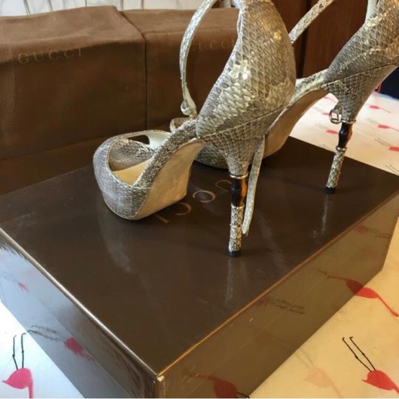 Authentic Gucci Bamboo Shoes.  204149EDH009022 - Picture 6 of 11